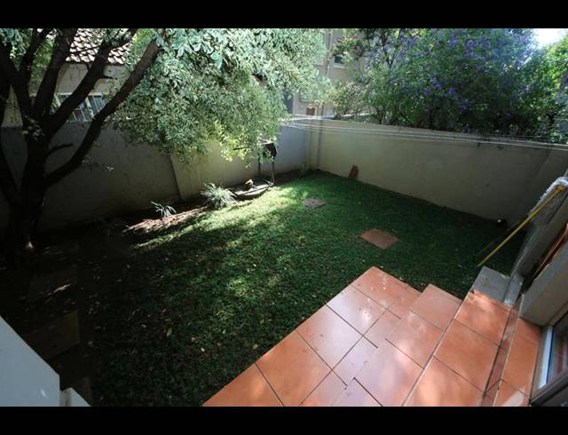 2 BEDROOM PROPERTY TO RENT IN SUNNINGHILL